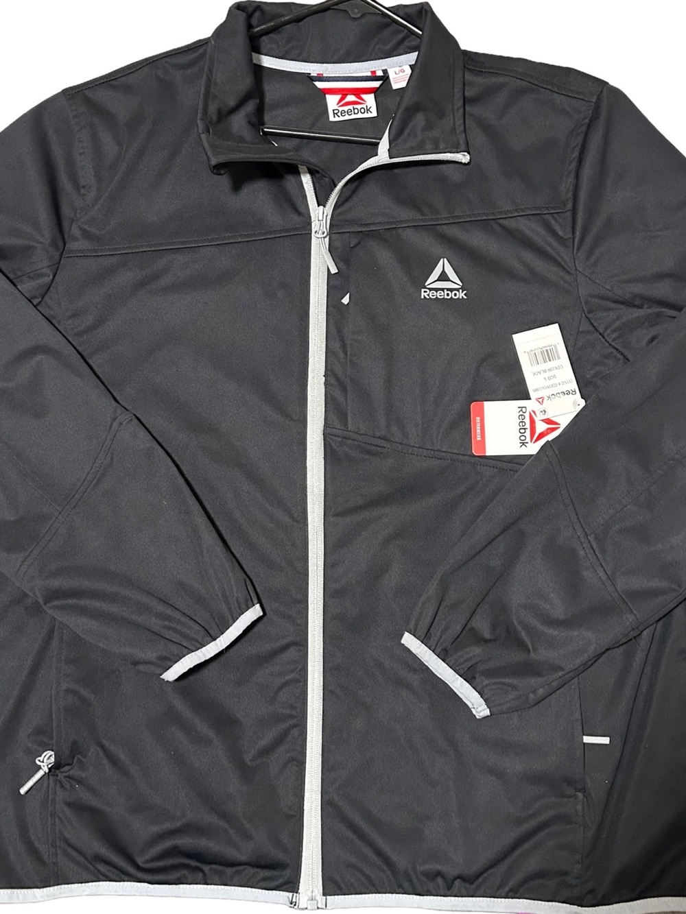 Reebok Men’s Black Lightweight Full-Zip Windbreaker with Contrast Trim